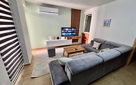 Edi'S Apartament